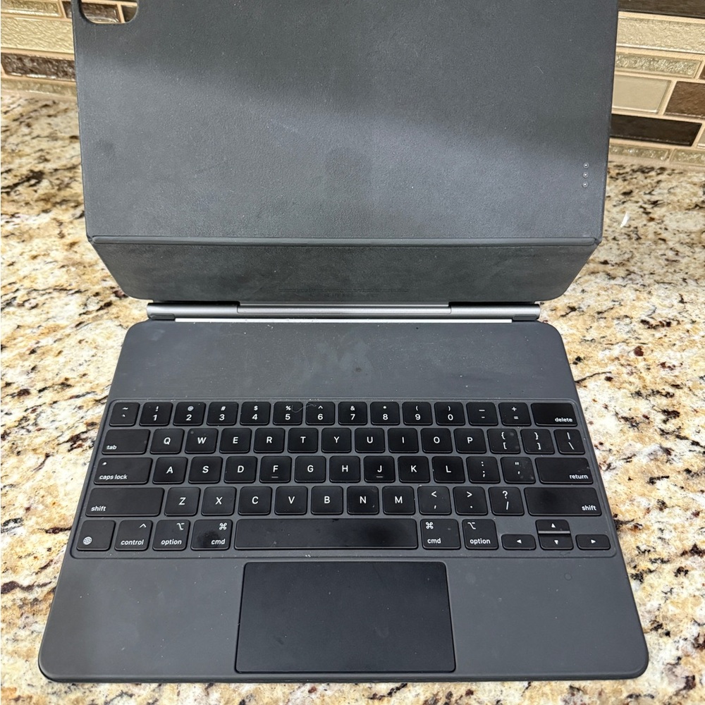 Apple Magic Keyboard for iPad 12.9”